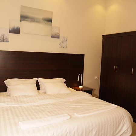 Spacious Apartments At Basla St 3 Mins From King Fahd Stadium Rijad Zewnętrze zdjęcie